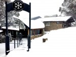 Mansfield Ski Lodge
